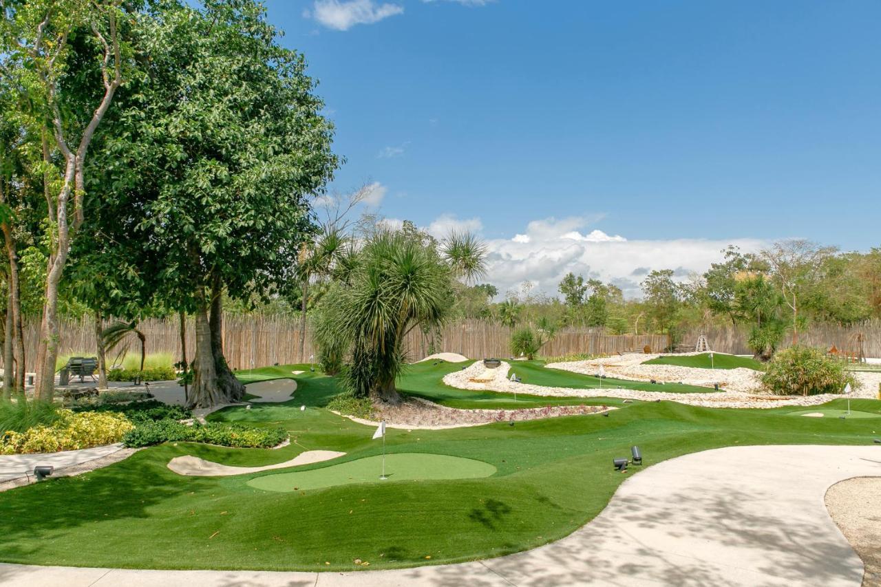 Lumina At The Village Luxury Residences In Corasol بلايا ديل كارمن المظهر الخارجي الصورة