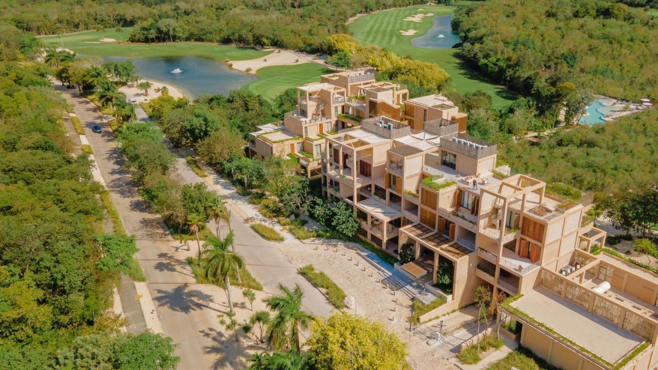Lumina At The Village Luxury Residences In Corasol بلايا ديل كارمن المظهر الخارجي الصورة